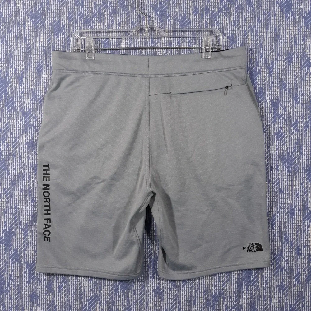 The North Face Shorts Mens Large Athletic Elastic Waist Gray Outdoor Drawstring